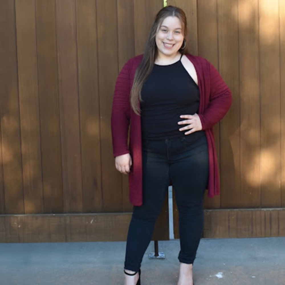 Meet your Posher, Serina